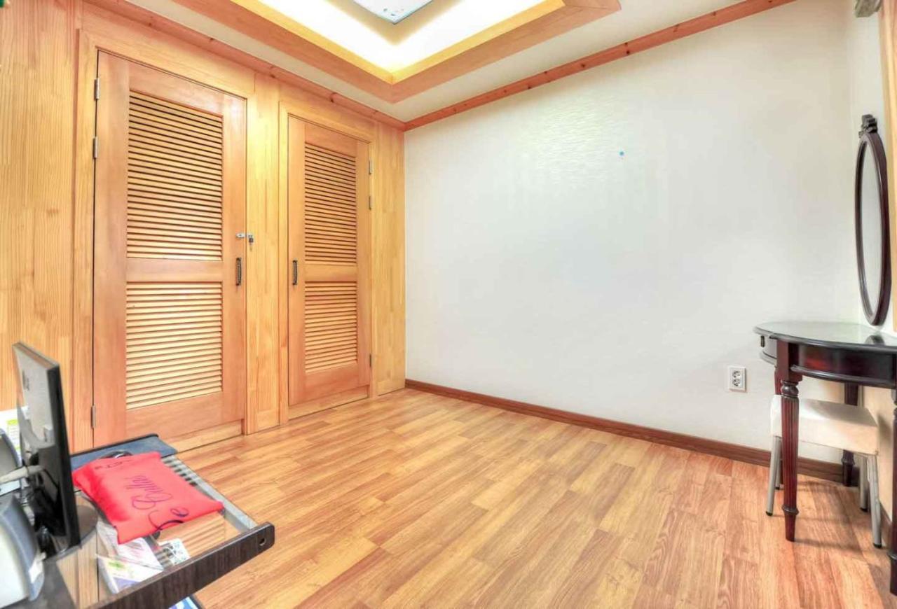 Prime Pension ยางยาง ภายนอก รูปภาพ